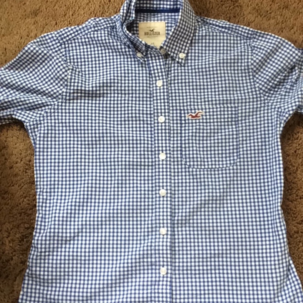 Checkered pattern Long sleeve T-shirt with collar.
